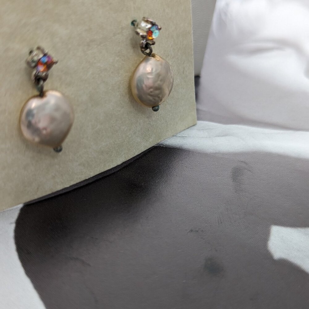 Vintage Coin BAROQUE Pearl drop Earrings Petite dangle Luster Pearlized Glam 925
